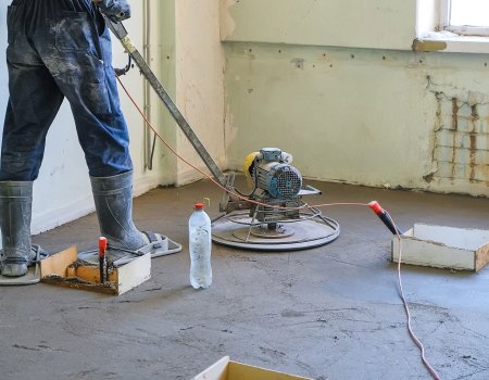 Grinding-of-concrete-floor